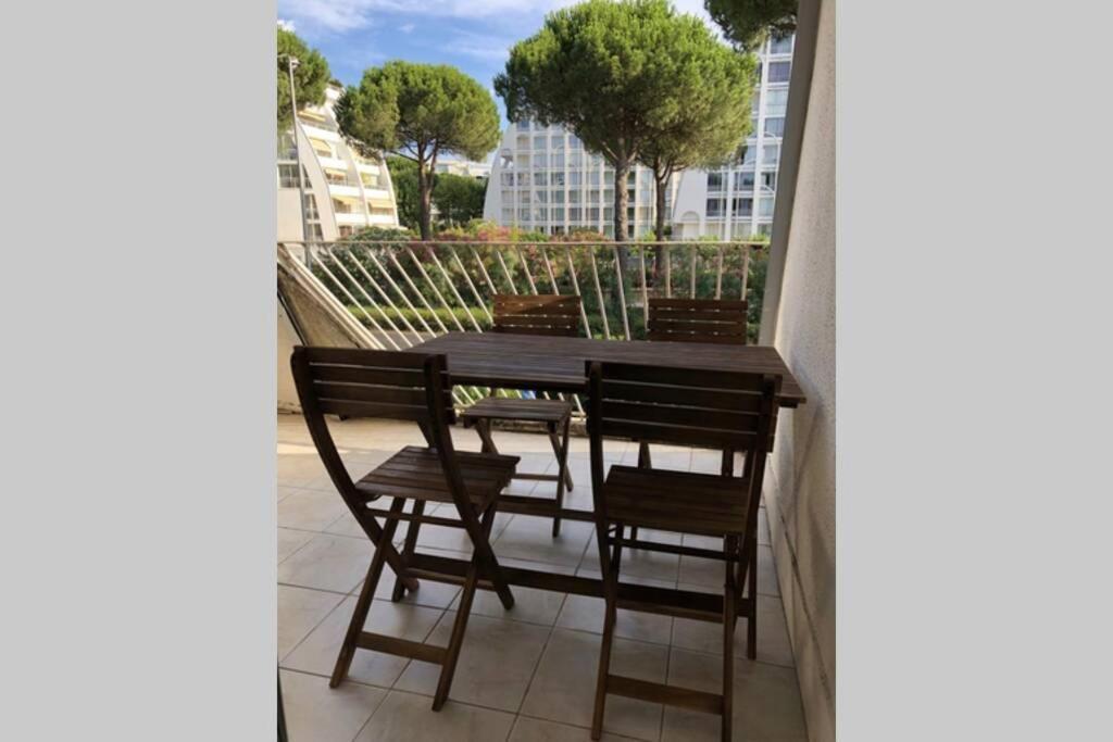 Superbe Appartement Climatise A 3 Min De La Mer La Grande-Motte Exterior foto
